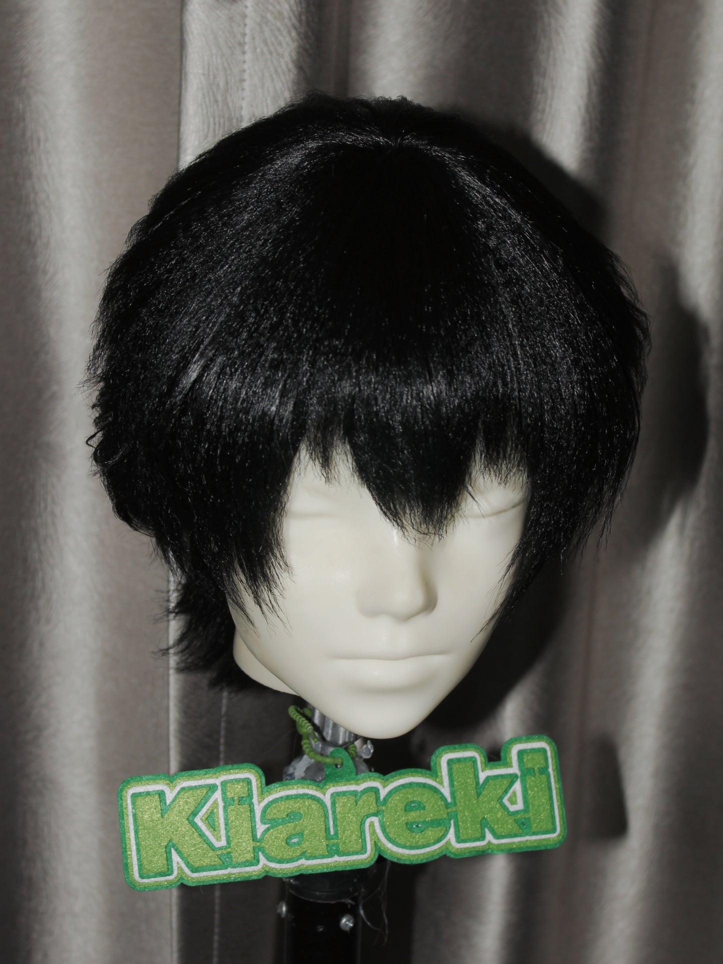 M-Shape Bangs Male Character (General)